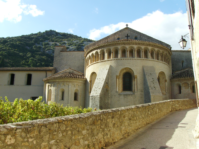 Saint-Guilhem le Désert - Abbaye de Gellone